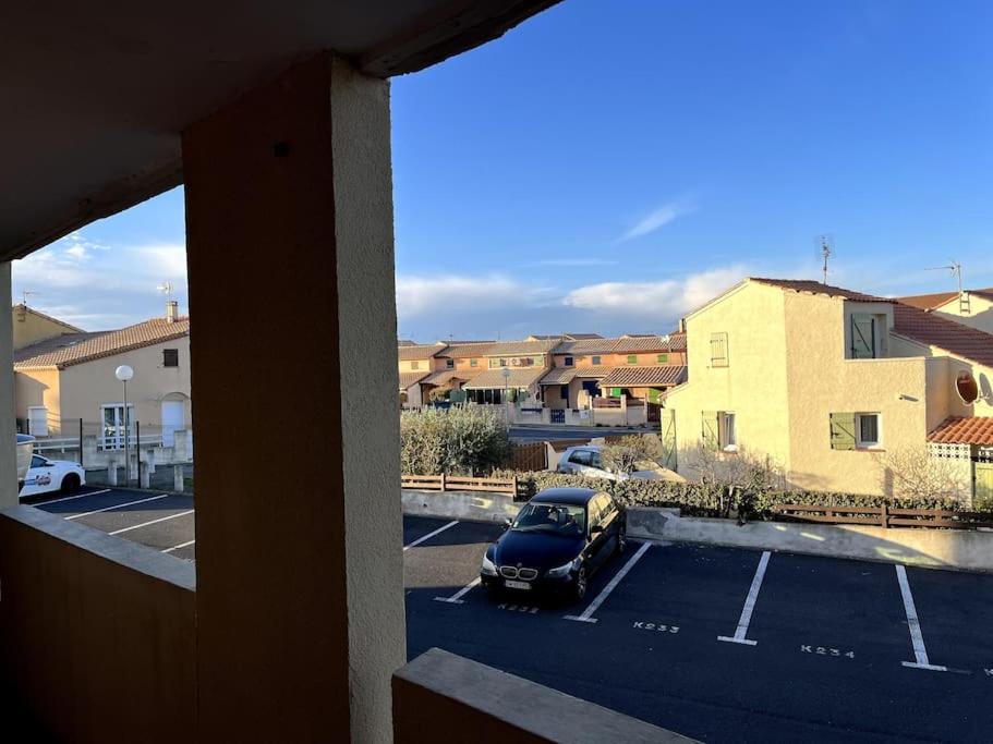 Apartment St-pierre-la-mer, Bel A Dans Avec Piscine Et Tennis Entre 5 Et 10 Min De La Fleury (Aude)